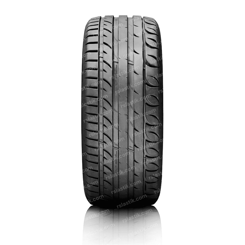 245/40R17 95W XL Ultra High Performance - 3